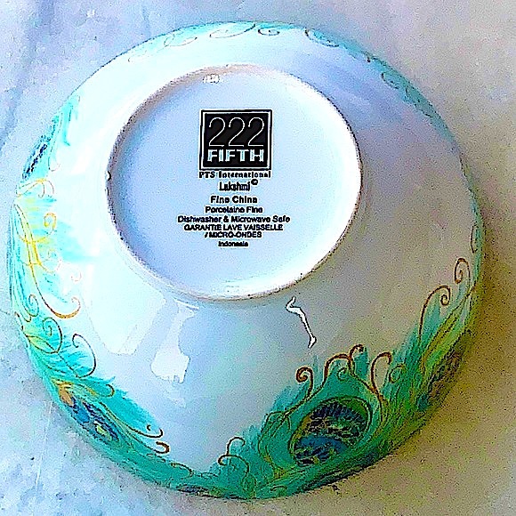 222 FIFTH LAKSHMI CEREAL SOUP BOWL PEACOCK FEATHERS PORCELAIN NEW - Picture 5 of 6